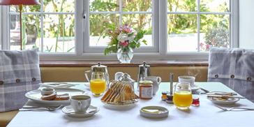 Breakfast at Renvyle House